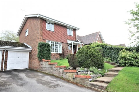 Deanacre Close, Chalfont St Peter, Buckinghamshire