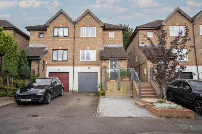 Images for Barrington Drive, Harefield, Middlesex