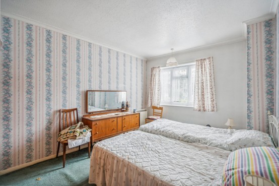 Images for Hall Drive, Harefield, Middlesex EAID:627586940 BID:13319603