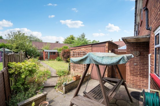 Images for Ash Close, Harefield, Middlesex EAID:627586940 BID:13319603