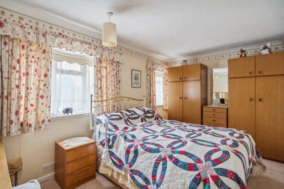 Images for Ash Close, Harefield, Middlesex EAID:627586940 BID:13319603