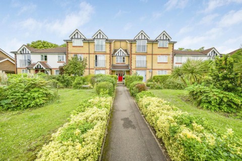 Morse Close, Harefield, Middlesex - EAID:627586940, BID:13319603