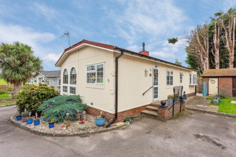 Layters Green Lane, Chalfont St Peter, Buckinghamshire - EAID:627586940, BID:13319603